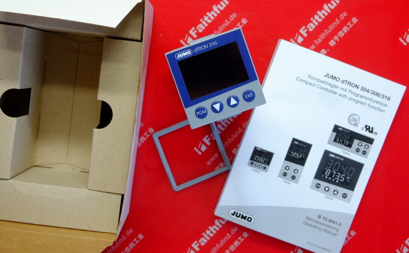 Jumo 00475033 久茂紧凑型控制器 703041/181-000-25/000 dTRON 316 具有程序功能